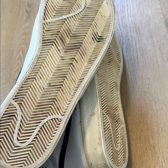 Nike Vintage High-Tops in White and Black Size 11 Used Condition - Picture 9 of 12